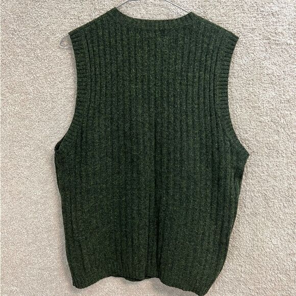 Old Navy 100% Lambswool V Neck Grandpa Sweater Vest Men's Size M Green - Picture 5 of 10
